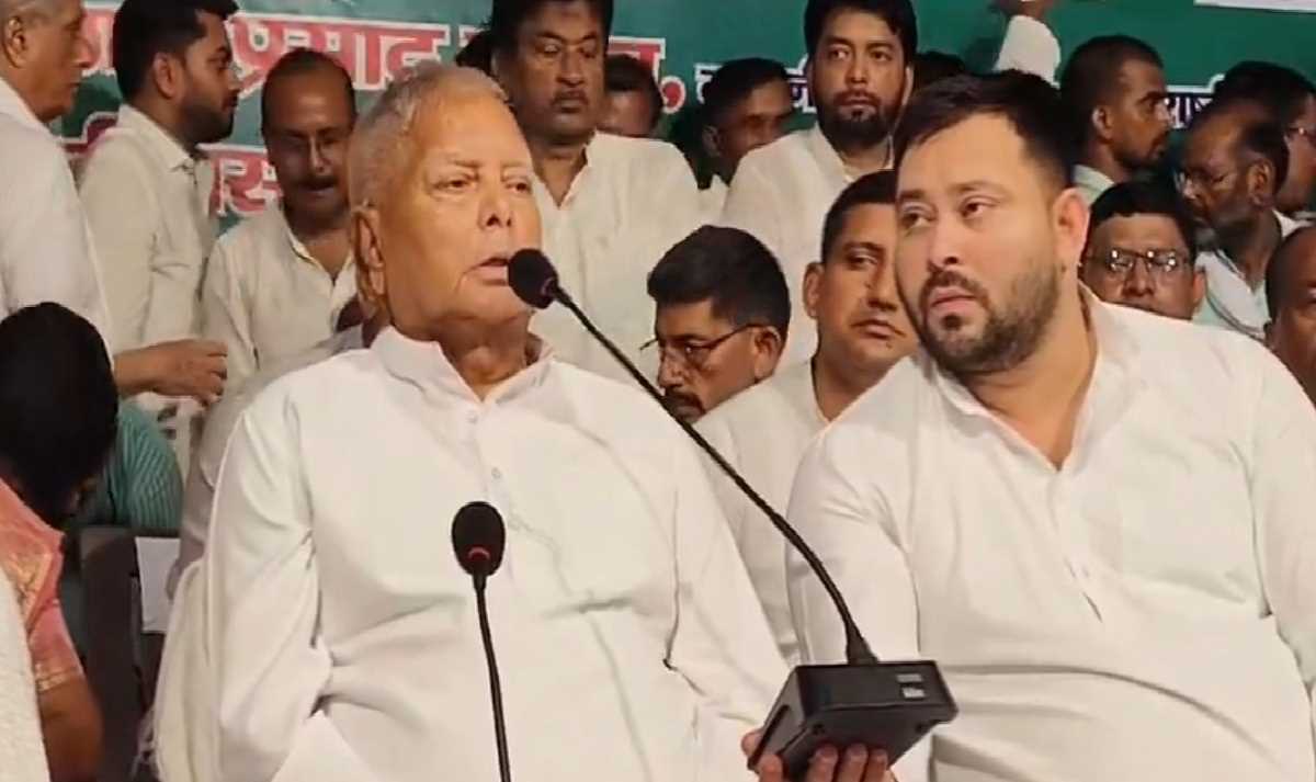 लालू प्रसाद यादव का बड़ा दावा, अगस्त में गिर जाएगी केंद्र की एनडीए सरकार